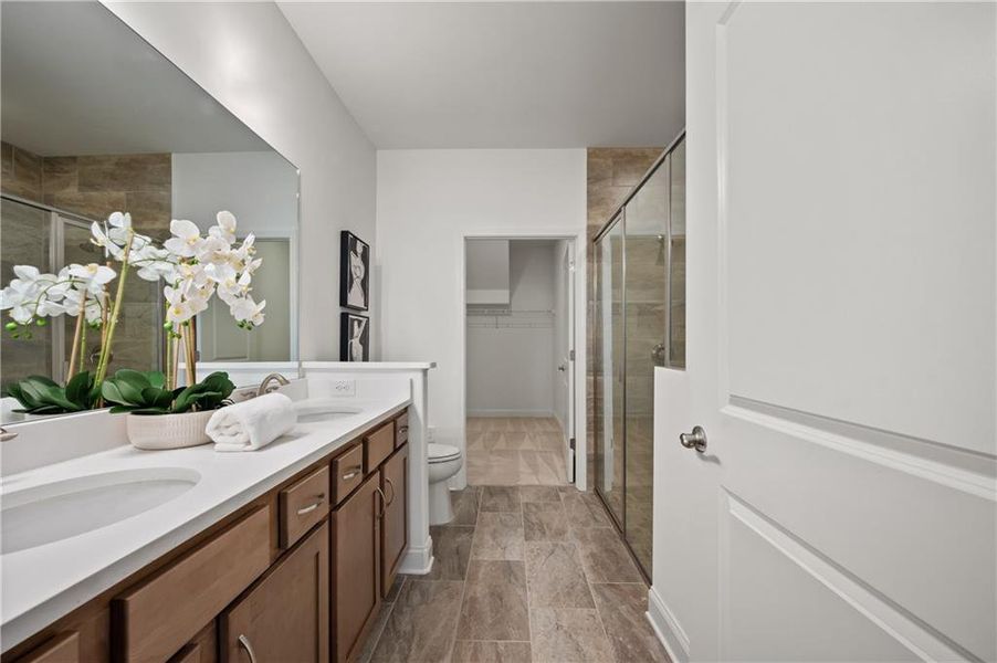 Furnished interior view inside a new home in , Cartersville (Image 17).