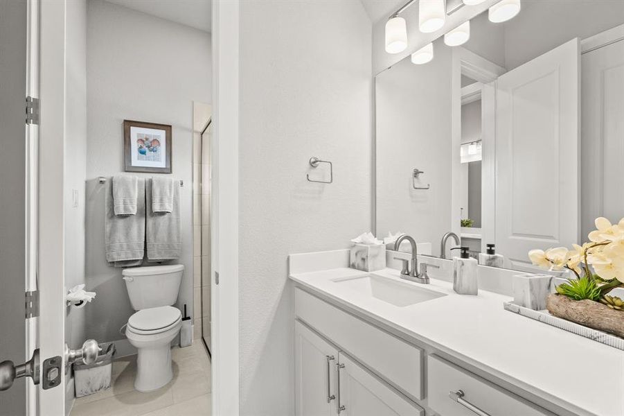 Furnished interior view inside a new home in Trinity Falls, McKinney (Image 18).