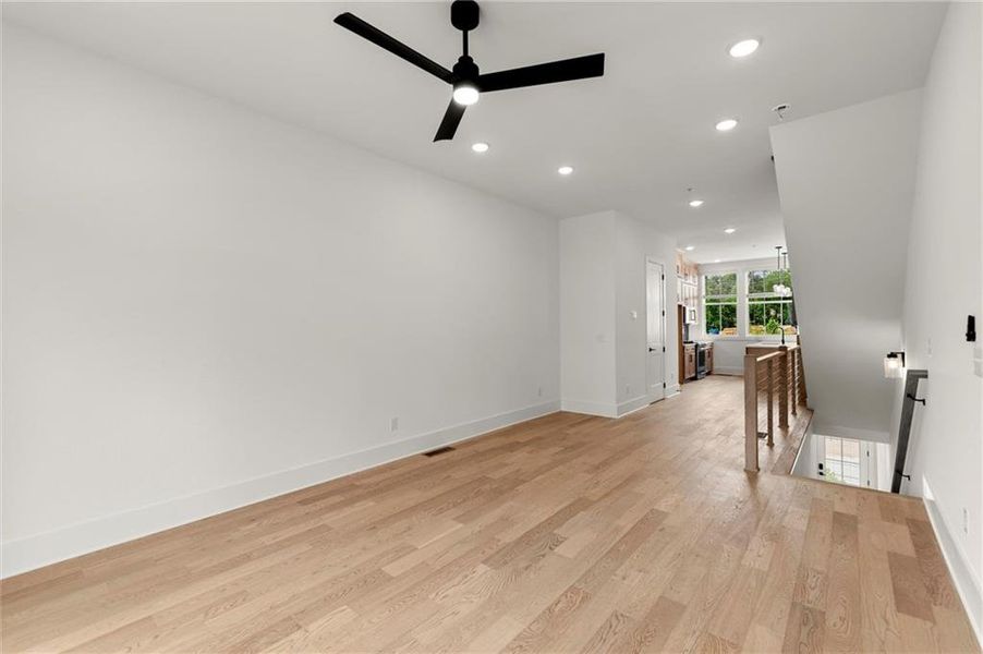 Spacious, unfurnished interior of a new home in The Gathering – Alpharetta, Alpharetta (Image 19). Spacious, unfurnished interior of a new home in The Gathering – Alpharetta, Alpharetta (Image 19).