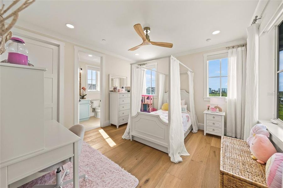 Furnished interior view inside a new home in , Bradenton (Image 19).