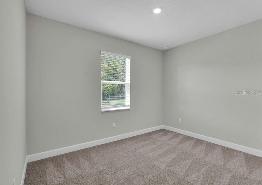 Spacious, unfurnished interior of a new home in Marion Oaks, Ocala (Image 15). Spacious, unfurnished interior of a new home in Marion Oaks, Ocala (Image 15).