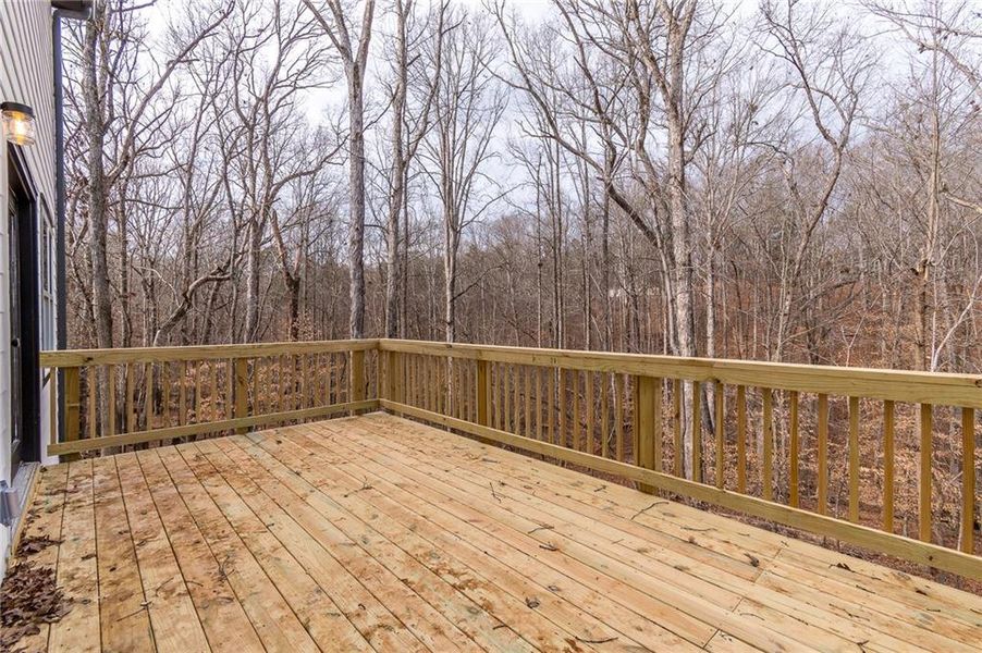 Exterior details and patio area of a home in , Gainesville (Image 19).