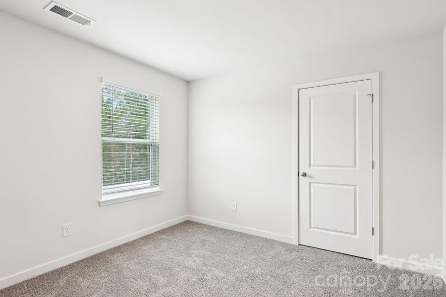 Spacious, unfurnished interior of a new home in Woodhaven at Chester, Chester (Image 22).