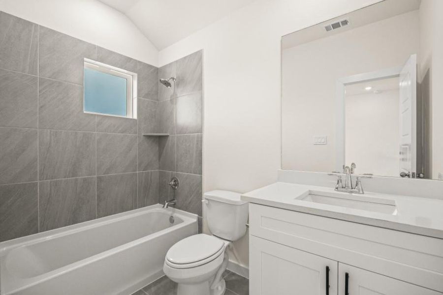 Furnished interior view inside a new home in Creekhaven, Arcola (Image 10).