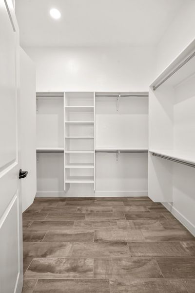 Representative furnished interior of a home built from the Sand Hills by LEH. Homes in Tierra Del Este 90, El Paso (Image 21). Representative furnished interior of a home built from the Sand Hills by LEH. Homes in Tierra Del Este 90, El Paso (Image 21).