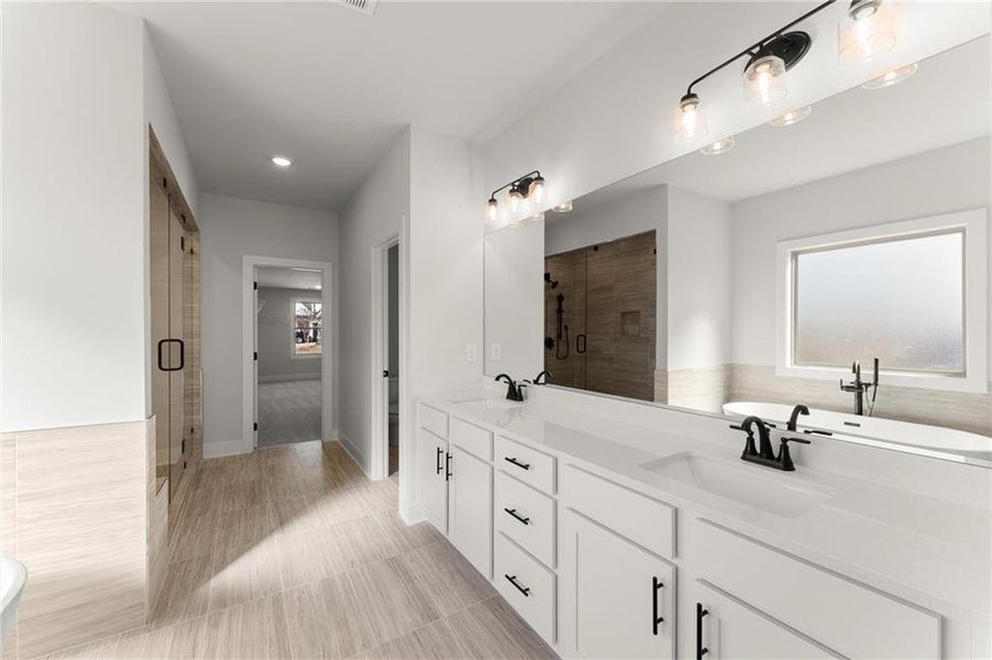 Furnished interior view inside a new home in , Jefferson (Image 12).