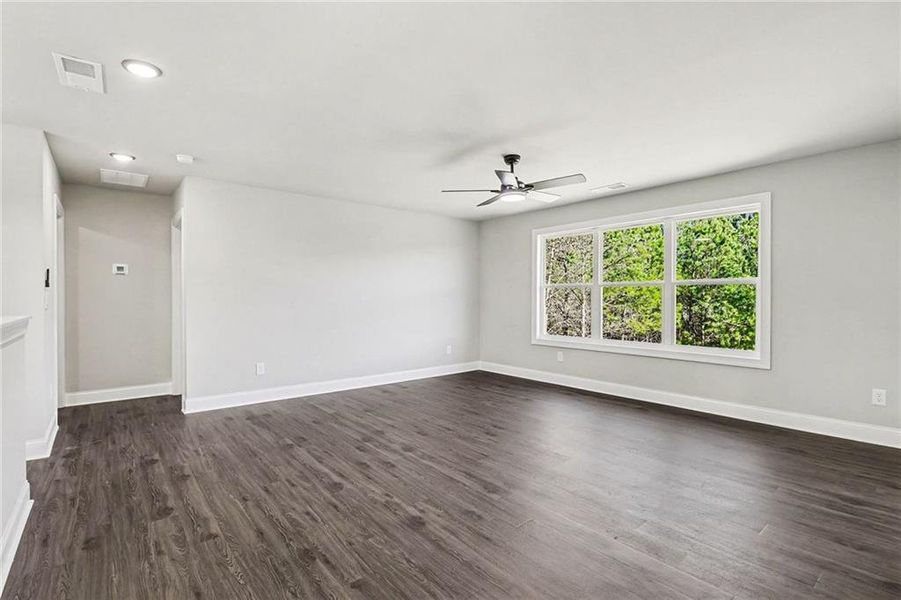 Spacious, unfurnished interior of a new home in , Dawsonville (Image 24).