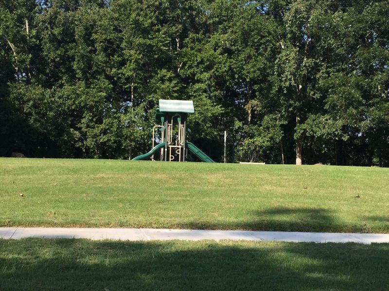 Image 19 of a home in . Image 19 of a home in .