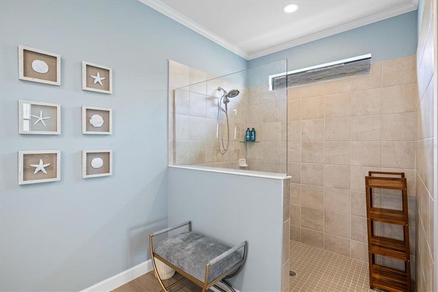 Furnished interior view inside a new home in , Bradenton (Image 31).