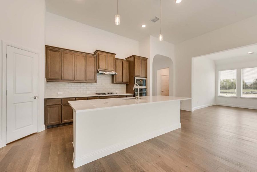 Representative furnished interior of a home built from the Ashwood by Pacesetter Homes in Park Hills, Rockwall (Image 7). Representative furnished interior of a home built from the Ashwood by Pacesetter Homes in Park Hills, Rockwall (Image 7).