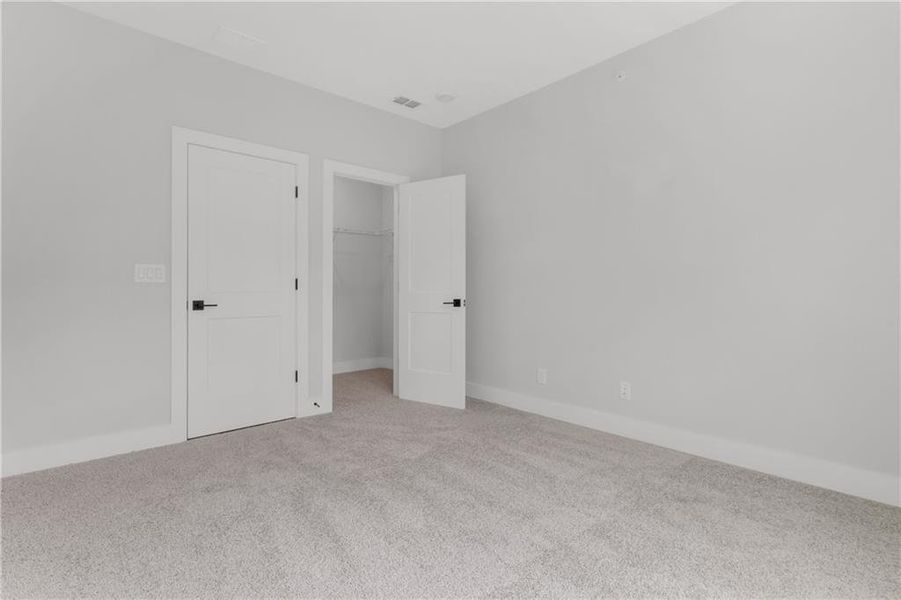Spacious, unfurnished interior of a new home in Echo Park, Suwanee (Image 15). Spacious, unfurnished interior of a new home in Echo Park, Suwanee (Image 15).
