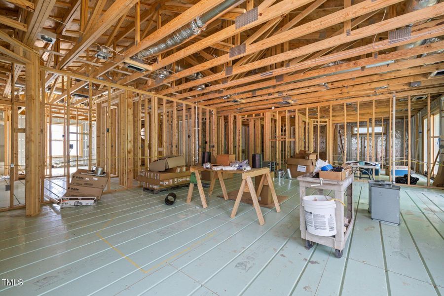 13-web-or-mls-5Z8A7868