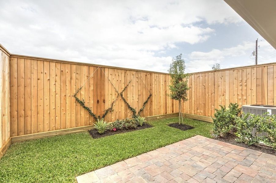 Nice sized private backyard similar to this (16x14ft) Nice sized private backyard similar to this (16x14ft)