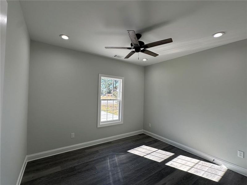 Spacious, unfurnished interior of a new home in , Augusta (Image 28).