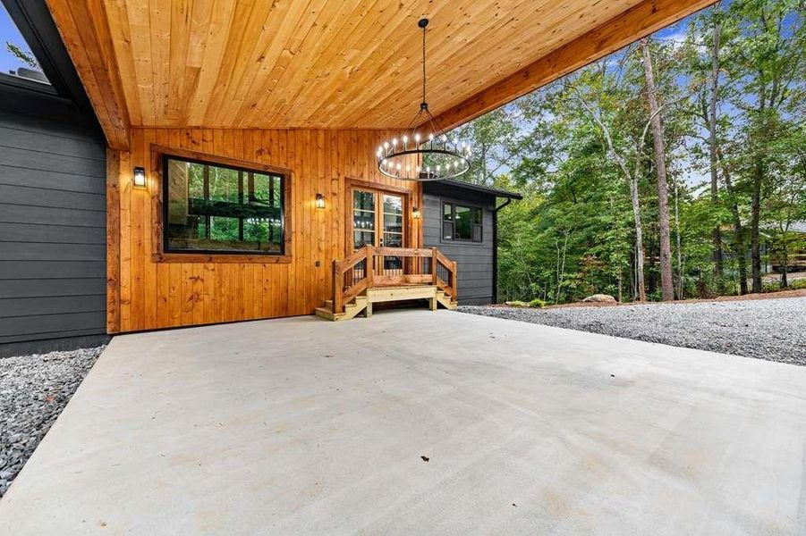 Image 63 of a home in .