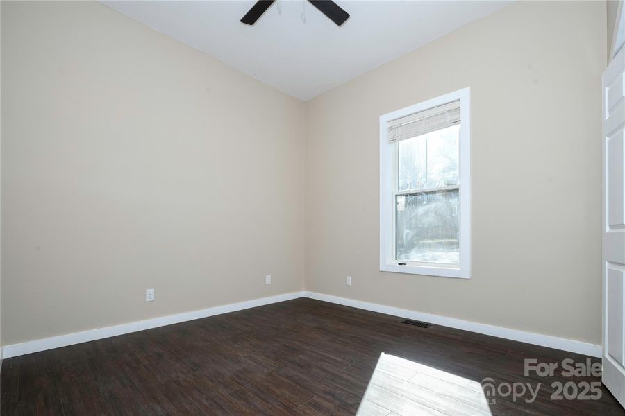 Spacious, unfurnished interior of a new home in , Lenoir (Image 13).