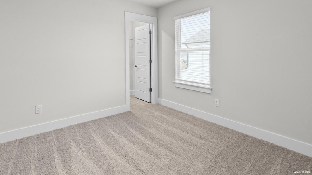 Spacious, unfurnished interior of a new home in Vineyard Trail, Jacksonville (Image 32).