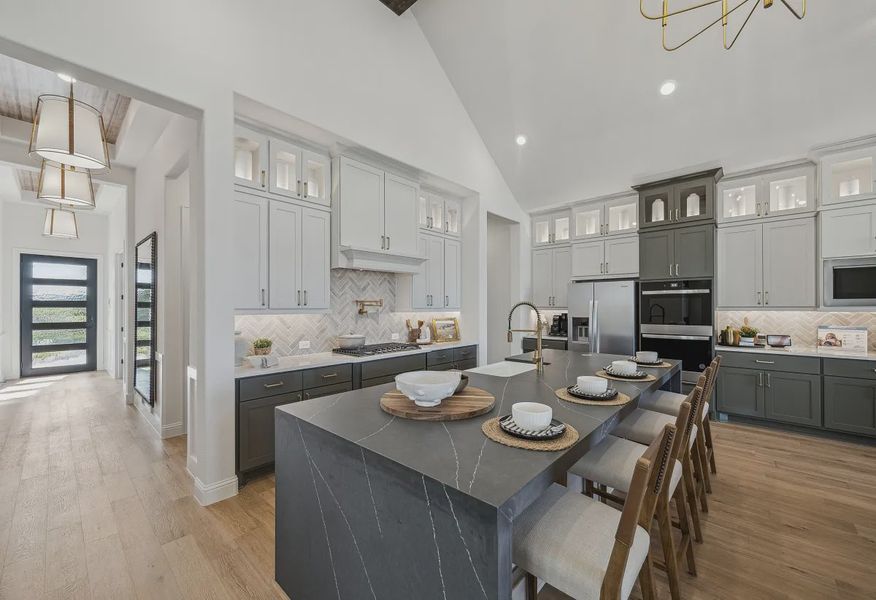 Plan 5039 Kitchen - Staged - 5 of 22