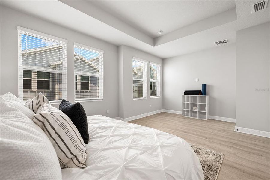 Furnished interior view inside a new home in , Sarasota (Image 32).