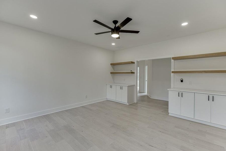 Spacious, unfurnished interior of a new home in , Flowery Branch (Image 40).