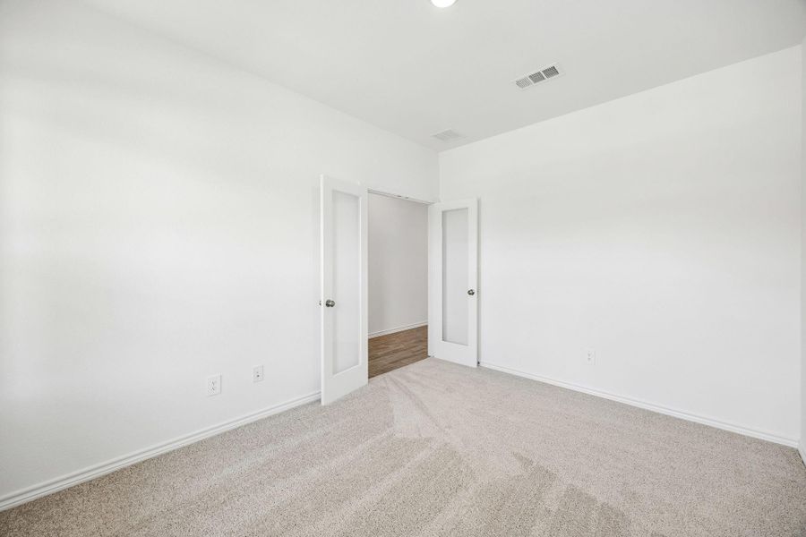 Spacious, unfurnished interior of a new home in Montgomery Bend, Montgomery (Image 23).