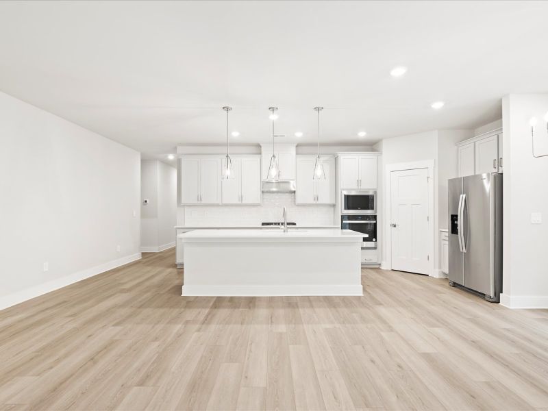 Spacious, unfurnished interior of a new home in Cedar Shoals - Signature Collection, Piedmont (Image 7).