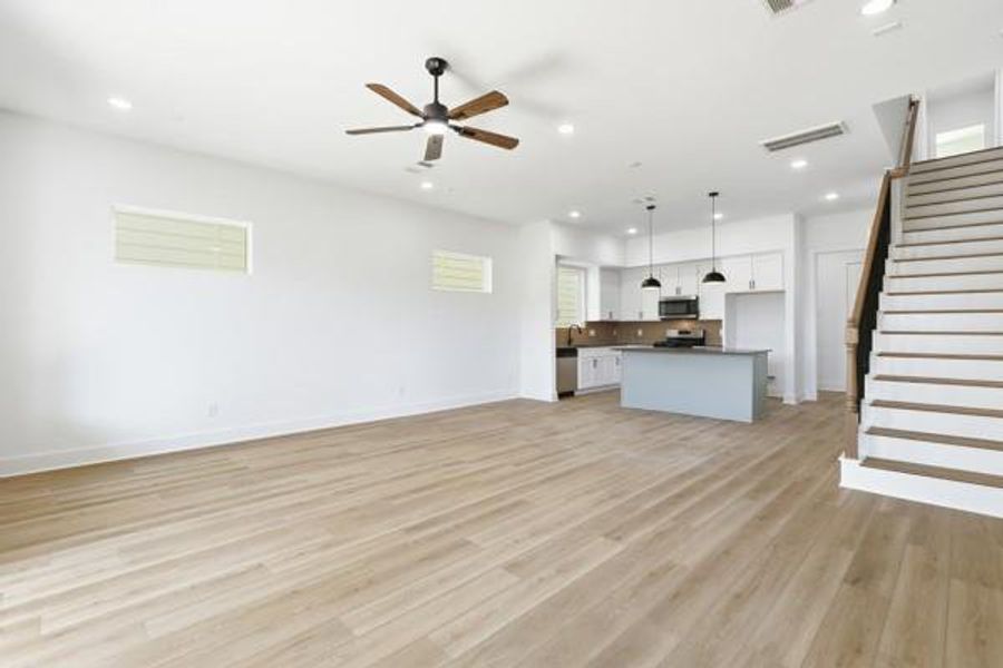 Spacious, unfurnished interior of a new home in , Houston (Image 19).
