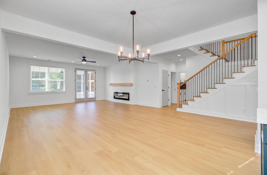 Spacious, unfurnished interior of a new home in , Summerville (Image 38).