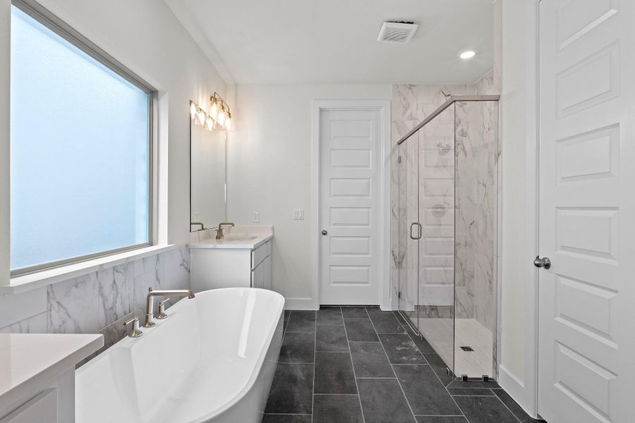 Furnished interior view inside a new home in Nolina, Georgetown (Image 8).