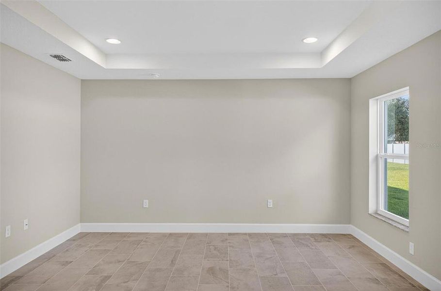 Spacious, unfurnished interior of a new home in , Palm Coast (Image 20).