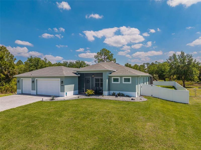 Exterior details and patio area of a home in , Lehigh Acres (Image 37).