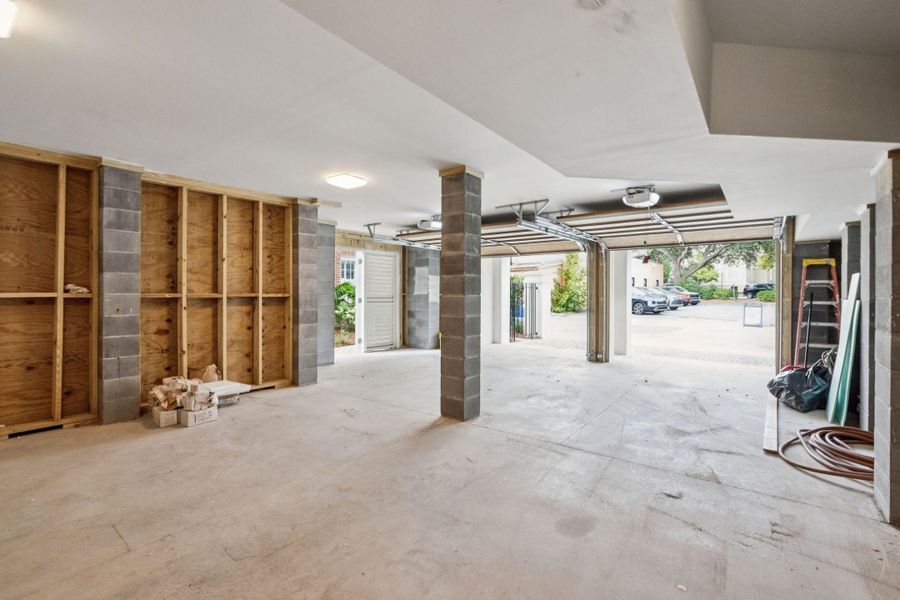 Image 69 of a home in .