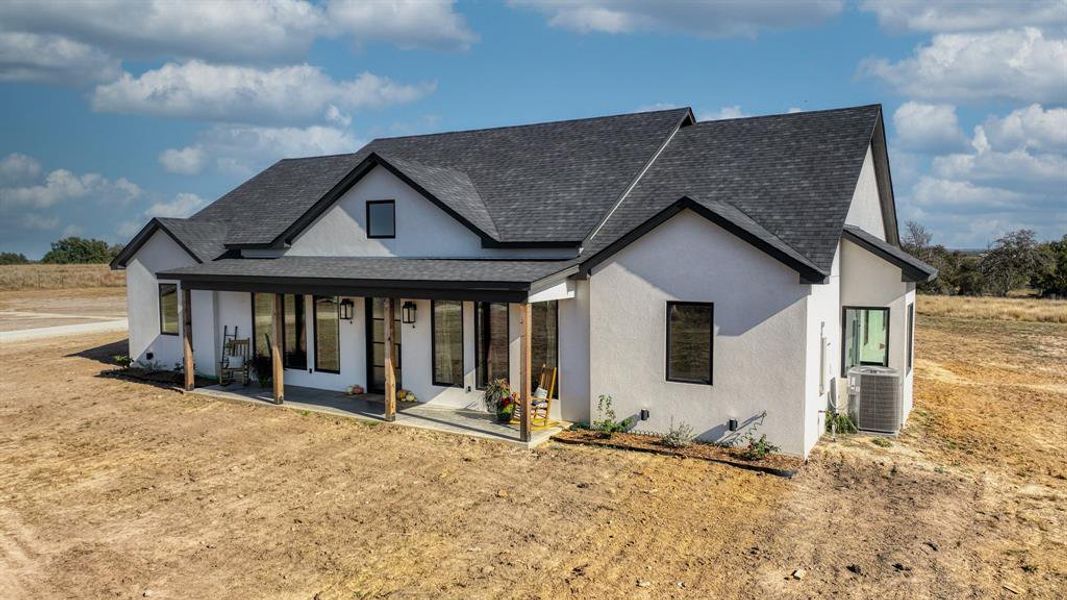 Image 25 of a home in . Image 25 of a home in .