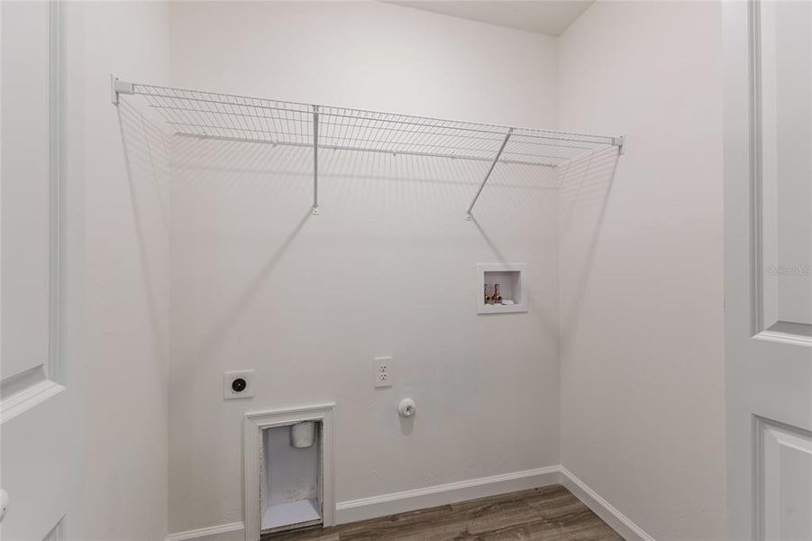 Spacious, unfurnished interior of a new home in , North Port (Image 23). Spacious, unfurnished interior of a new home in , North Port (Image 23).