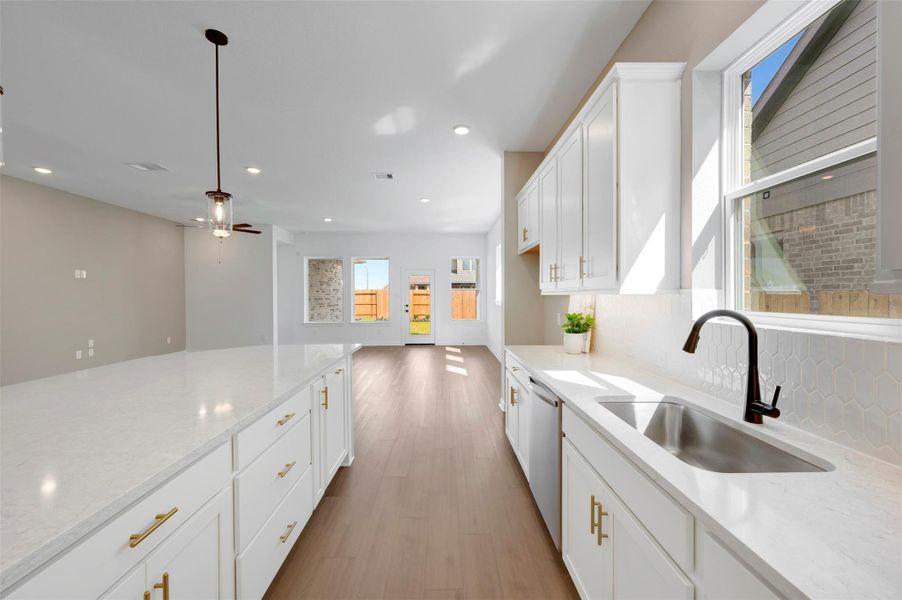 Furnished interior view inside a new home in The Grand Prairie - Retreat Collection, Hockley (Image 10).
