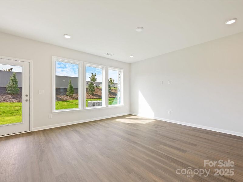 Spacious, unfurnished interior of a new home in Westview Towns, Waxhaw (Image 16).