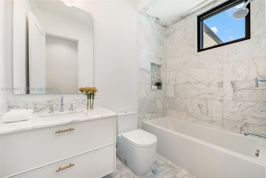Furnished interior view inside a new home in , Coral Gables (Image 31).