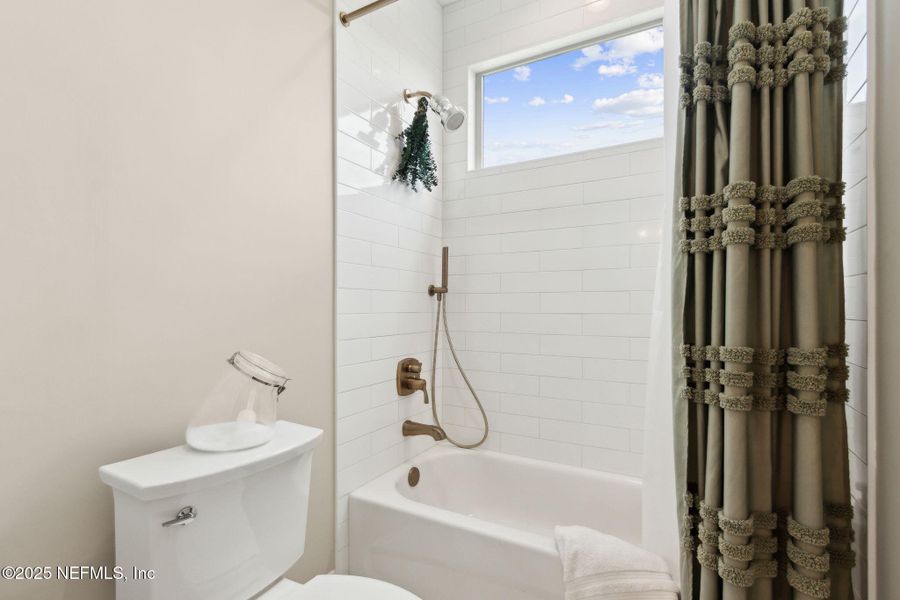 Furnished interior view inside a new home in , Hilliard (Image 46).