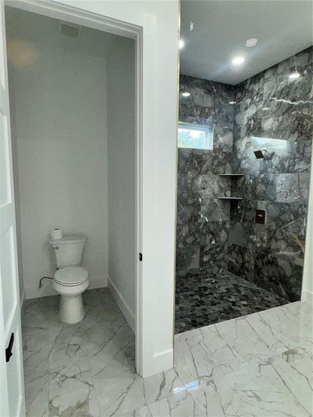 Image 39 of a home in .