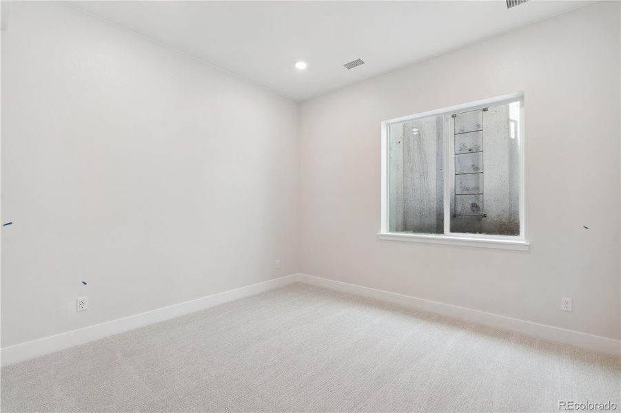 Spacious, unfurnished interior of a new home in Retreat at The Canyons, Castle Pines (Image 19). Spacious, unfurnished interior of a new home in Retreat at The Canyons, Castle Pines (Image 19).