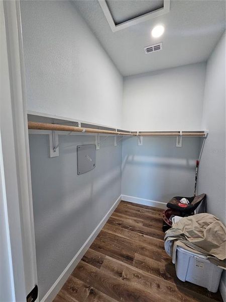 Spacious, unfurnished interior of a new home in , Orange City (Image 25).