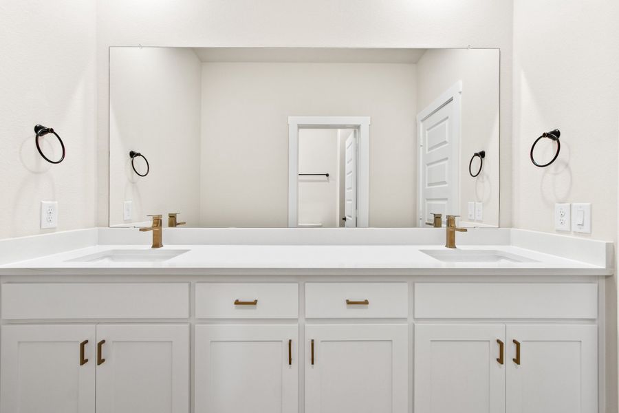 Furnished interior view inside a new home in Ten Mile Creek, Celina (Image 12).