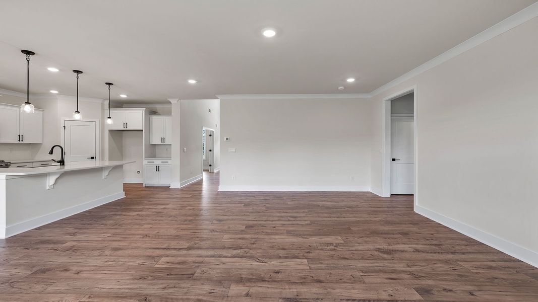 Spacious, unfurnished interior of a new home in Sunset Summits, Spartanburg (Image 21). Spacious, unfurnished interior of a new home in Sunset Summits, Spartanburg (Image 21).