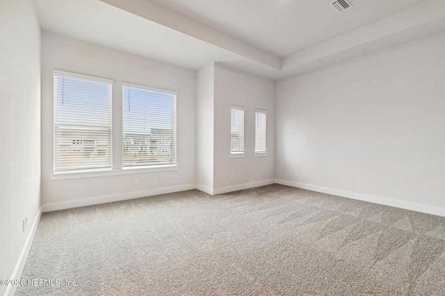 Spacious, unfurnished interior of a new home in Kettering at eTown - Paired Villas, Jacksonville (Image 19).