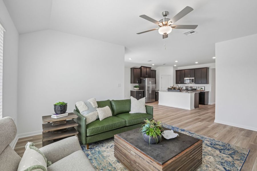 Furnished interior view inside a new home in Lisso, Pflugerville (Image 16).