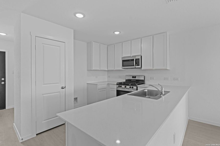 Furnished interior view inside a new home in Hightop Ridge, Converse (Image 9). Furnished interior view inside a new home in Hightop Ridge, Converse (Image 9).