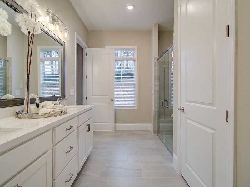 Duvall Plan Owner's Bath