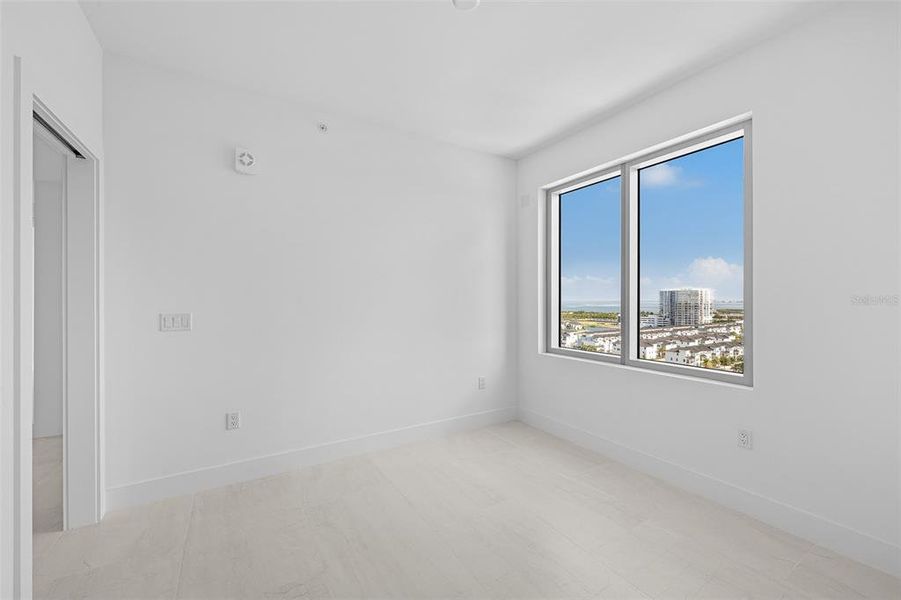 Spacious, unfurnished interior of a new home in , Tampa (Image 66). Spacious, unfurnished interior of a new home in , Tampa (Image 66).