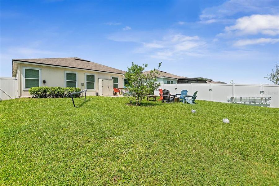 Exterior details and patio area of a home in Sawmill Branch, Palm Coast (Image 4).