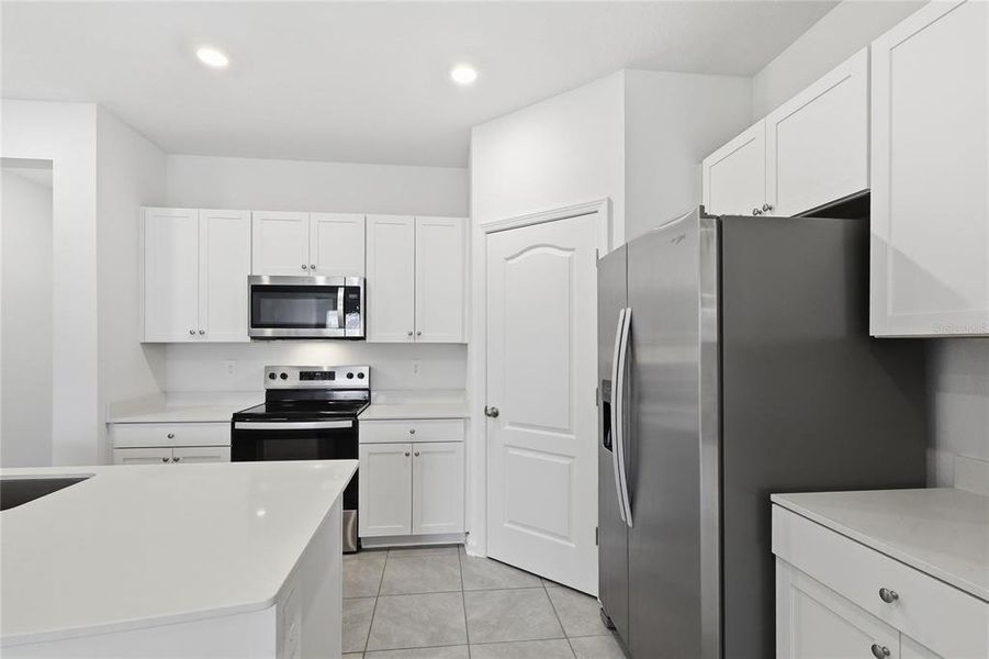 Furnished interior view inside a new home in , Palm Coast (Image 10).